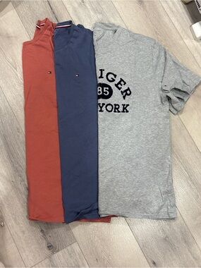 Tommy Hilfiger Men's 3-Pack Crew Neck Tees - Red, Navy, Gray